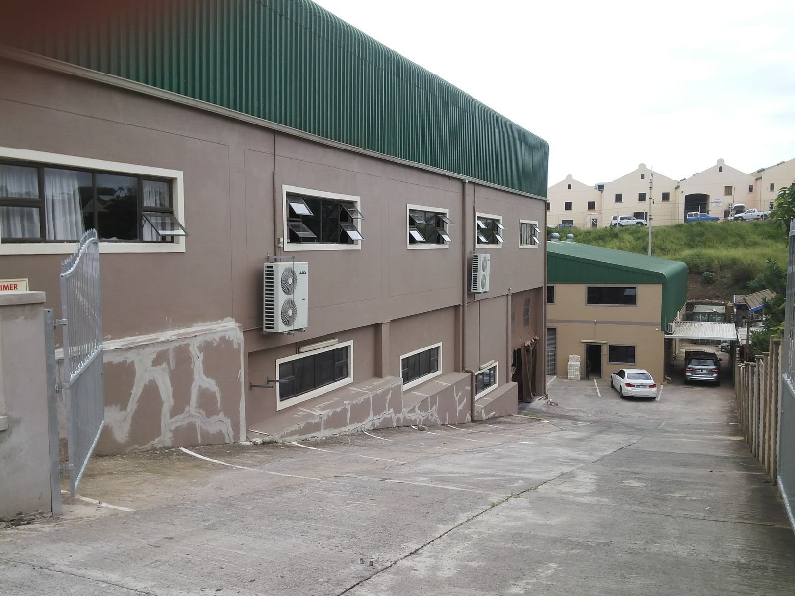 Mini Warehouse Glen Anil, Durban Metropolis, Kwazulu Natal