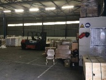 Warehouse to Let. Glen Anil. Redhill Industri