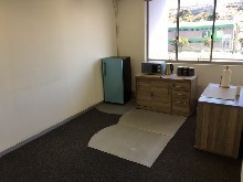 Neat Office Unit to let in secure park