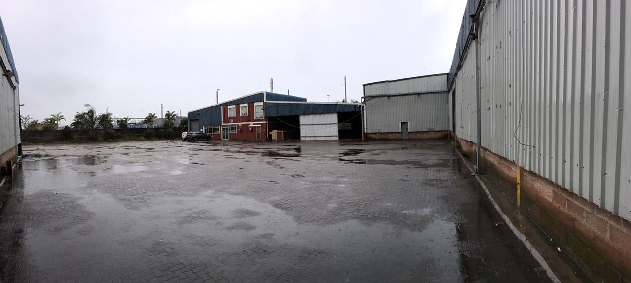 Warehouse Near Port - For Sale /To Let