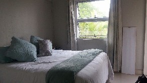 Furnished 2 bed 2 bathroom beauty to let in t