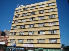 Flat to let in Durban CBD