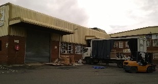 warehouse to let in springfield park