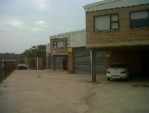 mini factory warehouse to let in briardene