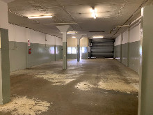 224m2 Factory To Let in Briardene