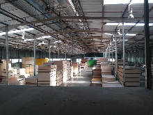 Warehouse for rent in Springfield Park