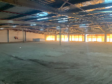8000m2 To Let in Springfield
