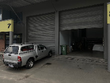 283m2 Factory To Let in New Germany
