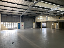 746m2 Warehouse To Let in Westmead