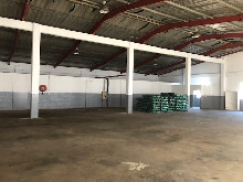 1100m2 Warehouse To Let in Springfield