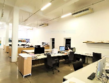 Office to let in Umgeni Road, Durban