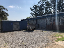 1200m2 Warehouse To Let in Glen Anil