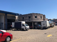 1715m2 Warehouse To Let in Springfield