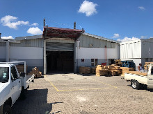 3284m2 Warehouse To let in New Germany