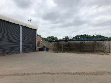 1700m2 Warehouse To Let + 8300 Yard in Phoeni