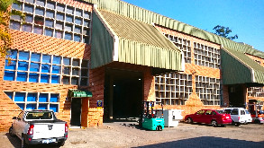 Pinetown to let warehouse