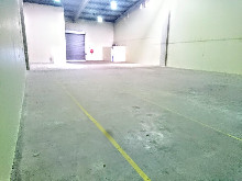Pinetown factory warehouse to let