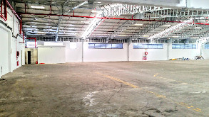 Pinetown factory warehouse to let