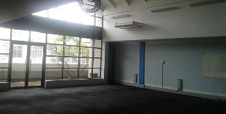 Office to rent Umhlang Ridge