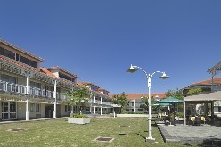 Pinewood Park, Woodmead