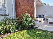 Secure Simplex in Durban North For Sale - Garden View