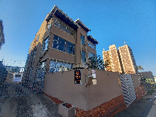 BUILDING EXTERIOR INNES