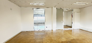 Commercial Office To Let