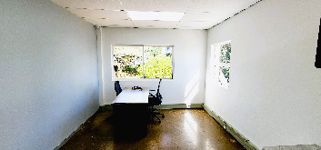 Commercial Office To Let