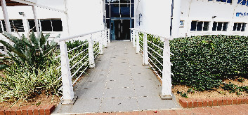 Commercial Office To Let