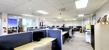 Commercial Office To Let