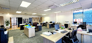 Commercial Office To Let