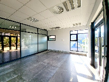 Commercial Office To Let