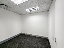 Commercial Office To Let