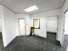 Commercial Office To Let