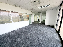 Commercial Office To Let