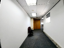 Commercial Office To Let