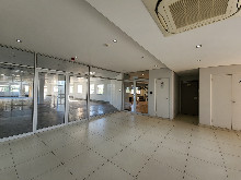 Commercial Office To Let