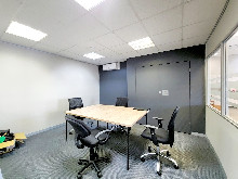 Commercial Office To Let