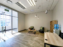 Commercial Office To Let