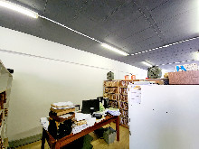 Commercial Office To Let