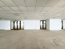 Commercial Office To Let