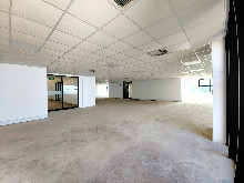 Commercial Office To Let