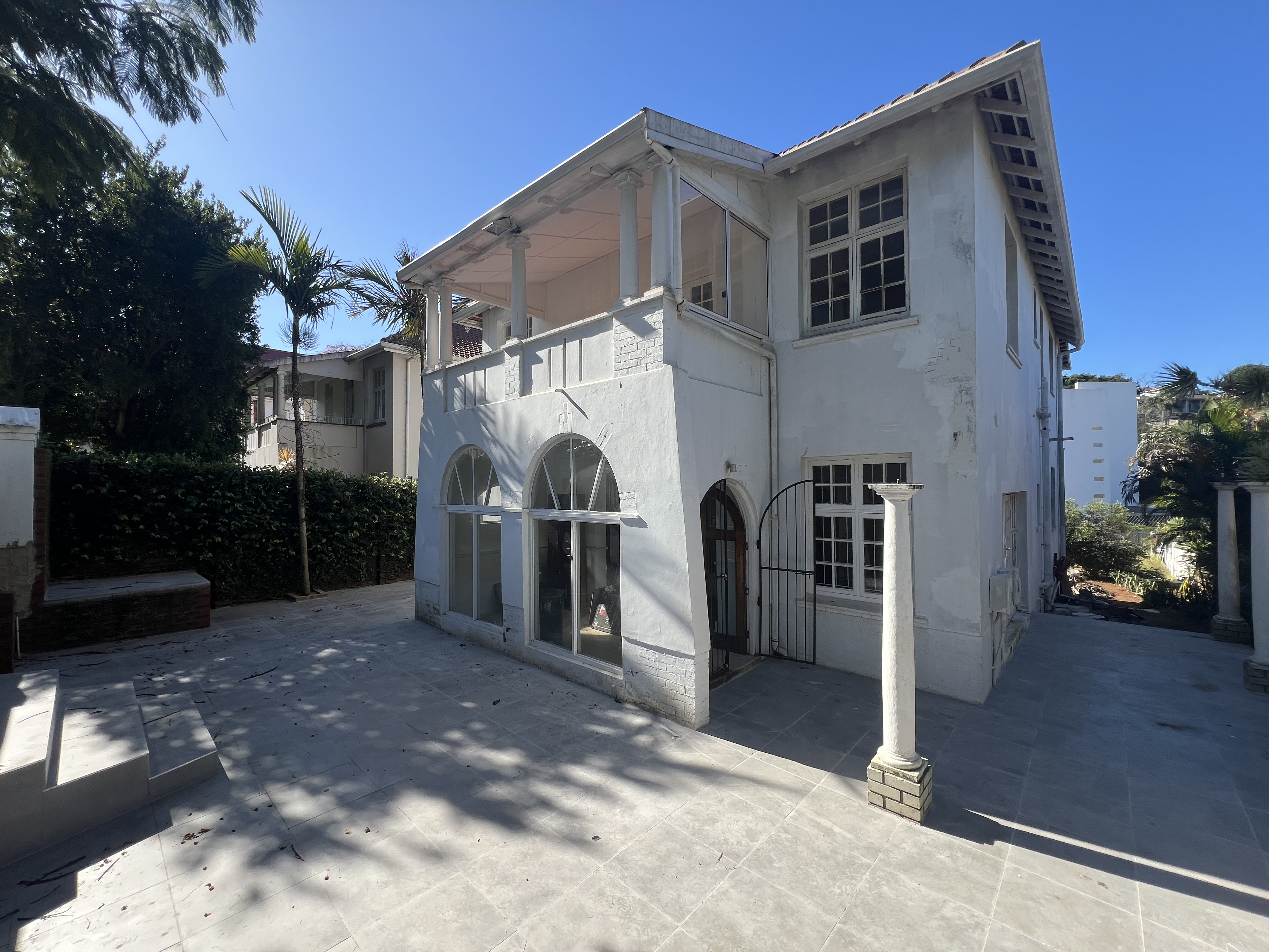 Prime Commercial property on Florida Rd