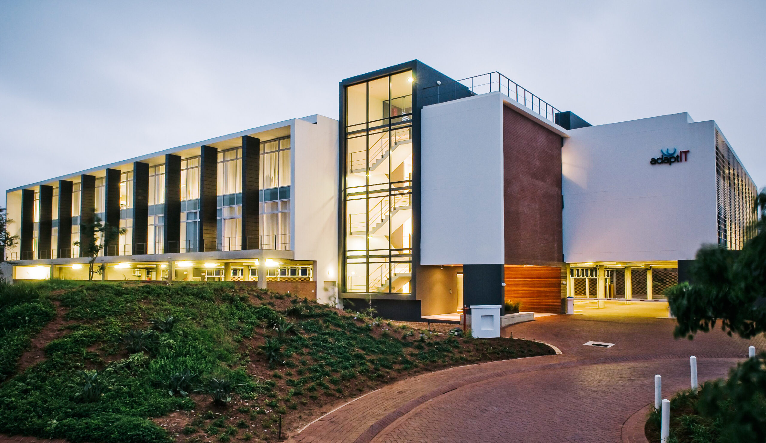 La Lucia Office | Rydall Vale Park | 708sqm | To Let