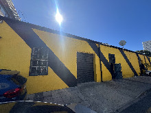Warehouse in South Beach for Rent
