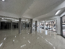 Prime Retail or Showroom Unit for Rent