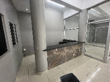 Prime Retail or Showroom Unit for Rent