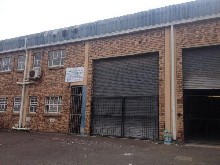 Low maintenace Warehouse/Factory to Let in Sp