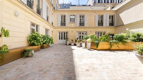 Paris Stylish Apartment